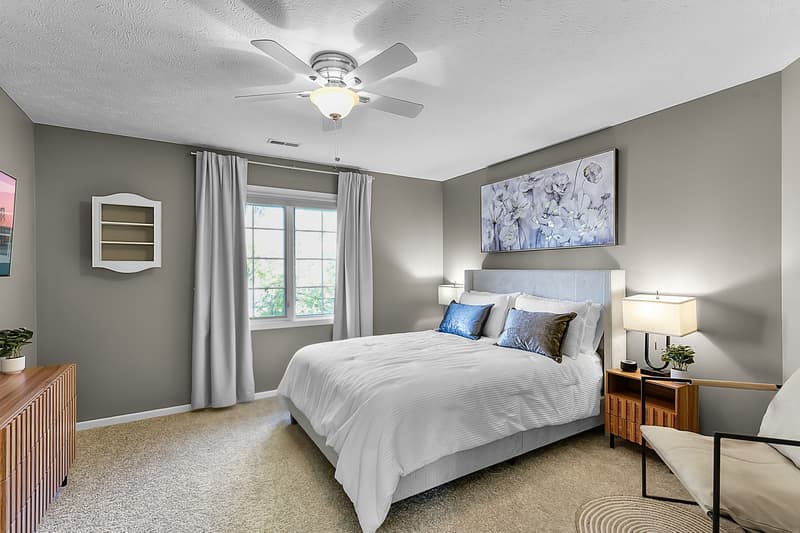 Family Home in West Omaha with Hot Tub & Fire Pit